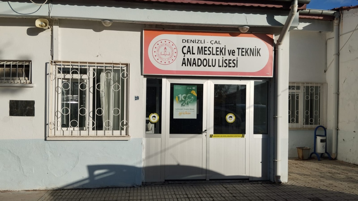 Çal Mesleki ve Teknik Anadolu Lisesi